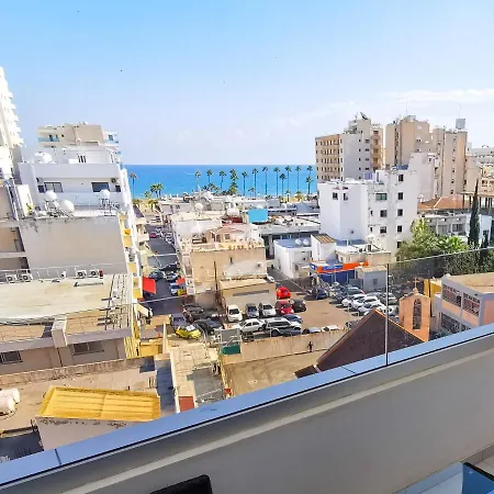 Sunny Daze Seaview Appartement Larnaca